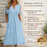 Vestido Mirielle™ com Bordado Artesanal Delicado e Mangas Laço / O Look Perfeito para Dias de Sol e Leveza!