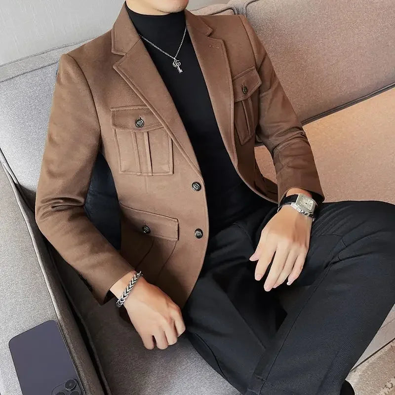 Blazer Casual Lauritz™ com Tecido Estruturado Premium / O Luxo Silencioso da Alfaiataria Italiana!