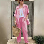 Conjunto Yasmine™ em Linho de Algodão e Camisa de Botões com Manga Ajustável