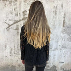 Blazer Black Rose™ em Renda Floral com Caimento Leve e Elegância Atemporal / Um Ícone de Sofisticação e Charme Feminino!