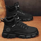 Bota Highlander™ com Solado Antiderrapante e Design Tático / Estilo Robusto e Conforto de Verdade para Encarar Qualquer Caminho!