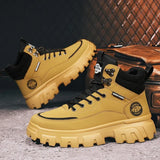 Bota Highlander™ com Solado Antiderrapante e Design Tático / Estilo Robusto e Conforto de Verdade para Encarar Qualquer Caminho!