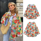 Casaco Amsterdam™ com estampado floral premium e textura acolchoada / A peça indispensável para um estilo descontraído!