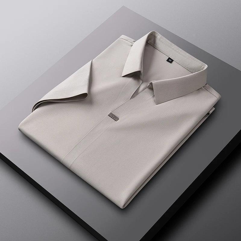 Camisa Manga Curta Imperial Zeus™ com Design Imponente Sem Botões / Presença e Sofisticação em Cada Detalhe!