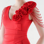 Vestido Aurielle™ com Ombro Decorado e Acabamento Premium