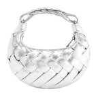 Bolsa Bellucci™ em Trama de Couro Artesanal com Design Meia-Lua / Elegância Contemporânea em Cada Ocasião!