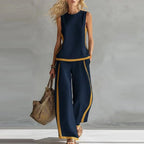Conjunto Lissara™ com Blusa Minimalista e Pantalona com Linhas Alongadoras