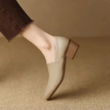 Sapato Leontina™ em Couro com Salto Baixo / Estilo Vintage com Conforto para o Dia Todo