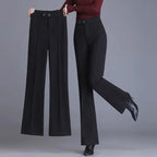 Calça Valença™ em Alfaiataria Premium com Caimento Flare / O Clássico que Valoriza com Sofisticação!