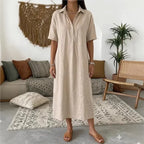 Vestido Bianca™ em Linho com Colarinho Clássico e Botões Frontais