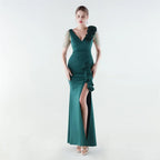 Vestido Aurielle™ com Ombro Decorado e Acabamento Premium