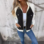 Jaqueta UrbanMix™ com Visual Jeans e Mangas Contrastantes / O Look Perfeito para o Seu Estilo Despojado e Confortável!