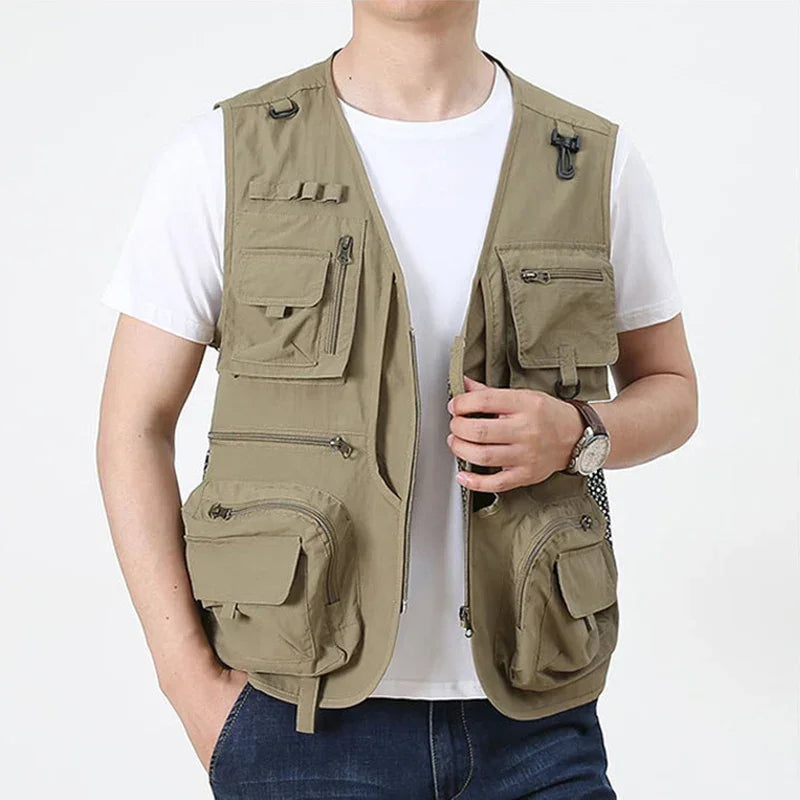 Colete Americano Maverick™ com Visual Tático Urbano e Multi-Bolsos /O Equilíbrio Entre Funcionalidade, Estilo e Presença Masculina.