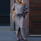 Conjunto Capri Bleu™ com Blusa Assimétrica  e Saia em Jeans Leve