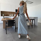 Vestido Freedom Style™ em Jeans com Fenda Elegante e Gola Polo / O Charme Urbano que Te Acompanha Sempre!