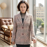 Blazer Íris™ em Algodão Encorpado com Toque de Lã e Estampa Xadrez / A Elegância Clássica que Nunca Sai de Moda!