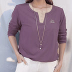 [COMPRE 1 E LEVE 3] Blusa Alícia™ em Moletinho Suave com Bordado Delicado / Conforto Chique e Toque de Elegância no Seu Dia a Dia!