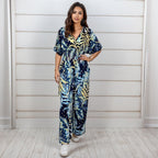 Macacão Palmira™ em Popelina Extra Leve com Estampa Tropical / Elegância e Frescor para Seus Dias de Verão!