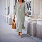 Vestido Charlotte™ em Linho Leve com Botões Delicados e Mangas Bufantes / Elegância Atemporal com Conforto e Delicadeza!