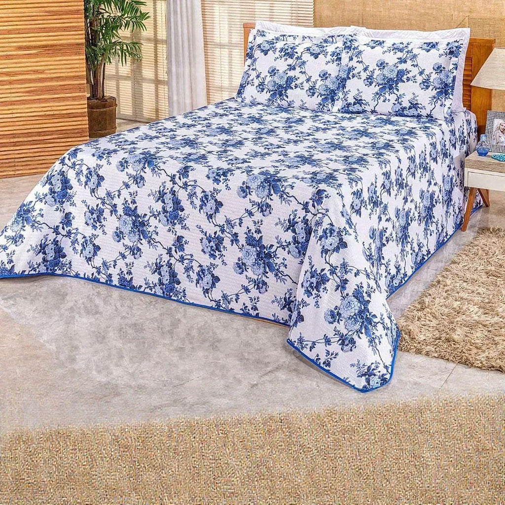 Jogo de Cama Floratta™ 3 Peças em Piquet Texturizado para Noites Aconchegantes / Toque Macio e Estampa Sofisticada para um Quarto Elegante!
