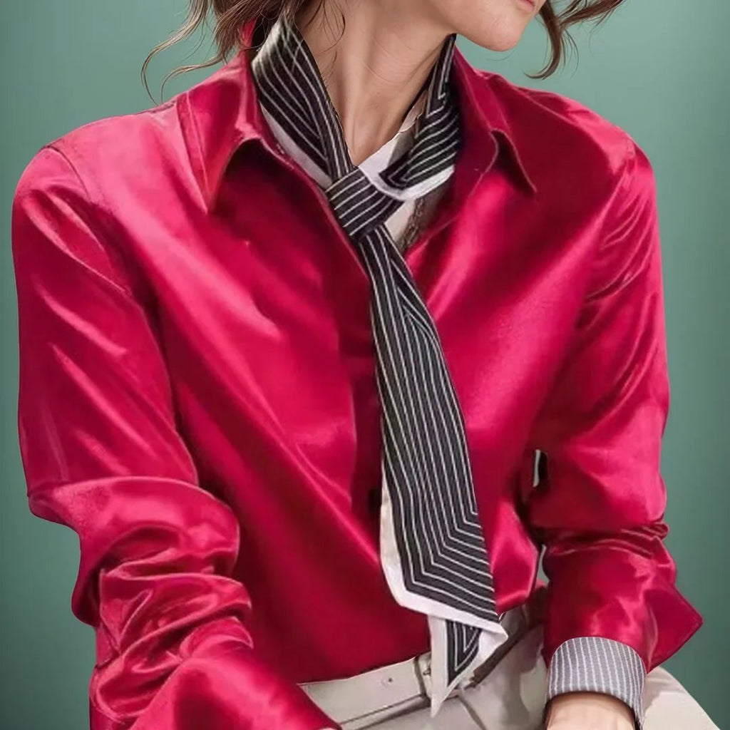 [COMPRE 1 E LEVE 2] Camisa Celinne™ em  Cetim Sedoso com Caimento Leve / Para Mulheres que Iluminam o Ambiente com Presença e Estilo!