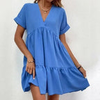 Vestido Viviê™ em Viscose Leve com Babado Amplo e Gola V / Delicadeza Atemporal com Caimento Livre e Sofisticado!