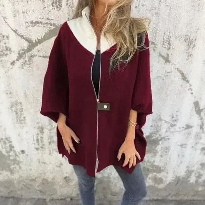 Casaco Georgia Flair™ com Gola Contrastante e Modelagem Ampla / A Sofisticação Urbana em sua Versão Mais Autêntica!