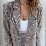 Blazer Madrid™ em Xadrez Clássico com Lapela Estruturada / Um Ícone de Estilo, Versatilidade e Elegância!