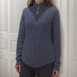 Blusa Mathilde™ em Tricô Trançado com Gola Alta  / A Peça-Coringa para Looks de Inverno com Presença!