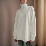 Blusa Capadócia™ em Tricô com Gola Alta / Elegância Atemporal com Toque de Sofisticação Contemporânea!