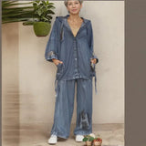 Conjunto Leona Grace™ em Jeans Lavado com Estampa Oncinha / Um Visual Selvagem, Sofisticado e Fora do Comum!