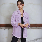 Jaqueta Jeans Dakota™ em Denim Premium e Barra Desfiada / Estilo Atemporal com Toque Urbano e Despojado!