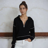 Moletom Cropped Kendall™ em Moletom Premium com Zíper Frontal / O Casual Esportivo que Nunca Sai de Moda!