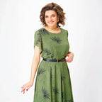Vestido Sintra™ com Modelagem Mídi, Saia Evasê e Cinto de Brinde / Aura Mística e Elegante para Mulheres Poderosas!