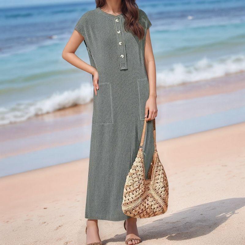 Vestido Lucelli™ Em Tecido Modal Plissado com Acabamento Artesanal / Nova Tendência Verão 2025/2026
