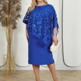 Vestido Éden™ com Sobreposição Estilo Poncho Rendada / O Encontro Perfeito entre Charme e Feminilidade!"