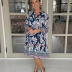 Vestido Glenda™ em Viscose Acetinada com Estampa Boho / O Encanto da Liberdade com Sofisticação!