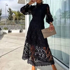 Vestido Leonora™ em Renda Artesanal com Acabamento Premium / Delicadeza Luxuosa com Postura e Classe!