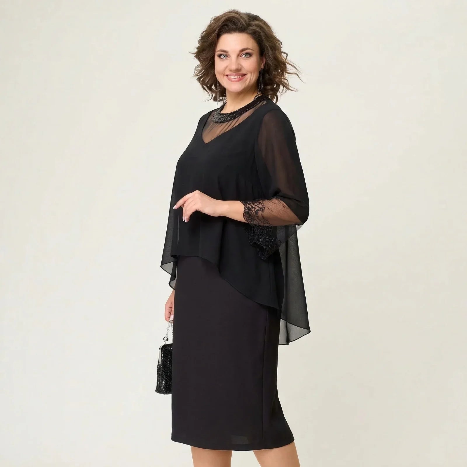 Vestido Elise™ com Sobreposição e Mangas Transparentes