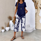 Conjunto Nativa™ com Blusa em Camadas e Calça Capri Estampada