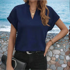 [Compre 1 e Leve 3] Blusinha Giorginna™ em Viscolinho Premium com Gola V Sofisticada / O Toque de Elegância e Conforto que Você Merece!