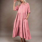 Vestido Campestre™ em Viscolinho com Babados e Botões Frontais / Leveza e Elegância para o Seu Dia a Dia