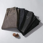 Calça Winston™ em Veludo Cotelê com Cintura Elástica / Um Esporte Fino Versátil com Conforto Térmico e Liberdade!