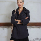Blusa Jeans Riverland™ Oversized com Gola Aberta e Costuras Marcadas / Para Quem Valoriza Conforto e Autenticidade!