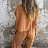 Conjunto Lucille™ com Toque Artesanal e Barra Detalhada / O Minimalismo Sofisticado que Vai Além do Básico!