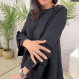Vestido Maison Noir™ com Mangas Esculpidas e Corte de Alfaiataria / Sofisticação Minimalista para Mulheres de Presença