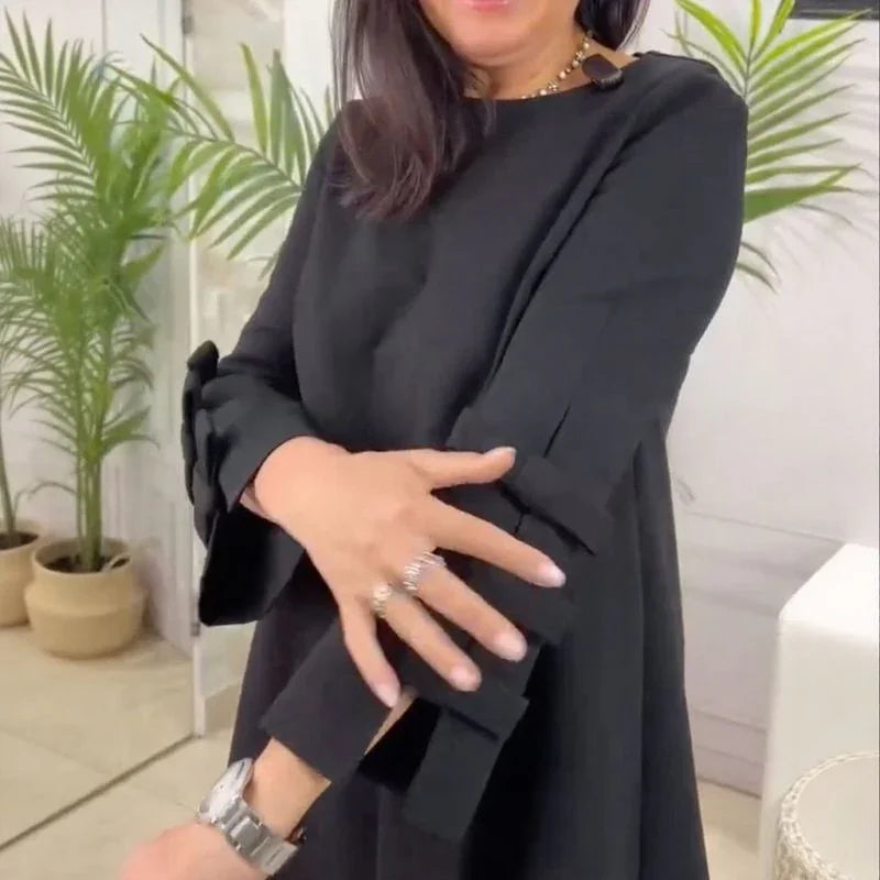 Vestido Maison Noir™ com Mangas Esculpidas e Corte de Alfaiataria / Sofisticação Minimalista para Mulheres de Presença