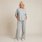 Conjunto Madame Clarice™ em Malha Confort com Detalhes em Cristais Elegantes