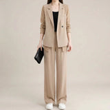 Conjunto Alviera™ com Blazer Sofisticado e Design de Alfaiataria