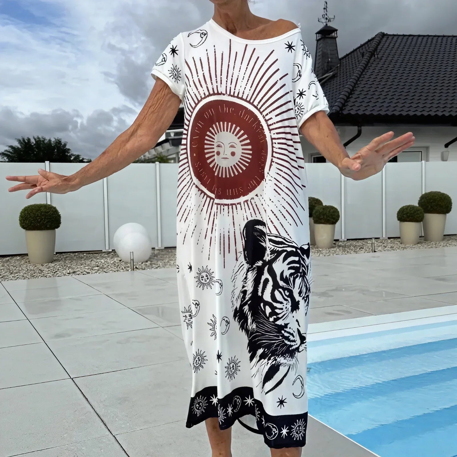 Vestido SeaBreeze™ com Estampas Artísticas e Caimento Solto